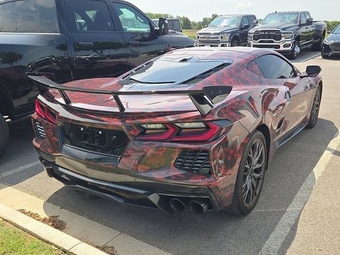 Used 2024 Chevrolet Corvette Stingray Preferred Cpe w/ Z51 Performance Package RWD image 3