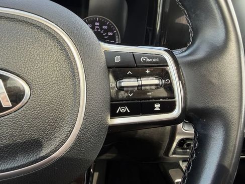 Used 2021 Kia Sorento EX FWD image 16