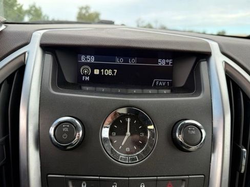 Used 2012 Cadillac SRX Luxury FWD image 12