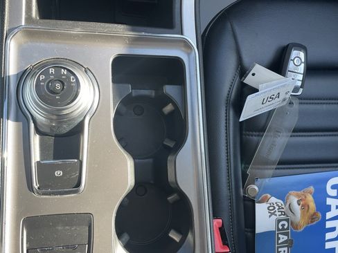 Used 2022 Ford Edge SEL w/ Convenience Package image 34