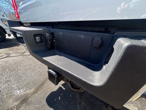 Used 2025 Ford F250 XLT image 8