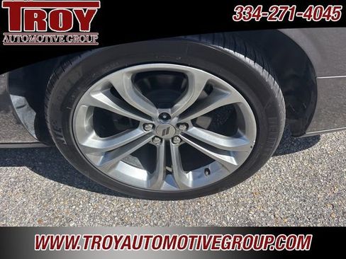 Used 2020 Dodge Challenger R/T image 15