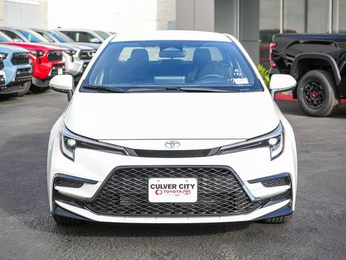 New 2026 Toyota Corolla SE image 2
