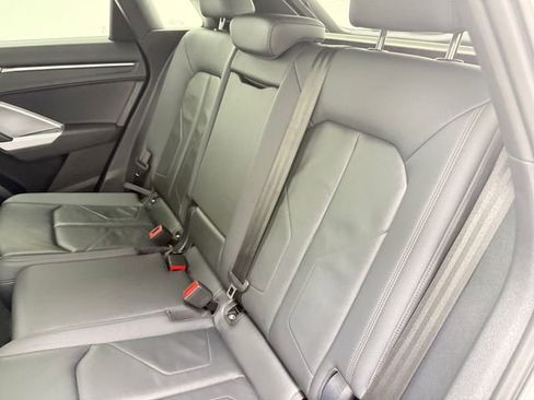 Used 2023 Audi Q3 2.0T Premium AWD/4WD image 10