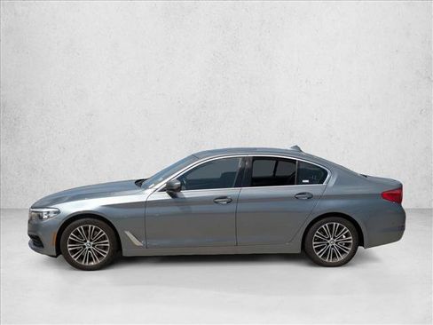 Used 2020 BMW 530i xDrive w/ Premium Package AWD/4WD image 8