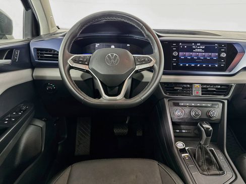 Used 2022 Volkswagen Taos SE FWD image 15