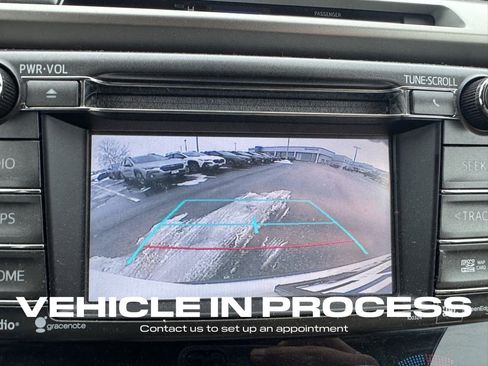 Used 2015 Toyota RAV4 Limited image 20