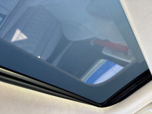 Used 2025 Genesis GV80 3.5T e-SC image 19