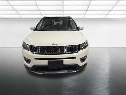 Used 2018 Jeep Compass Limited w/ Navigation Group AWD/4WD image 9