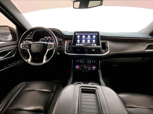Used 2021 Chevrolet Tahoe Z71 w/ Z71 Signature Package AWD/4WD image 18