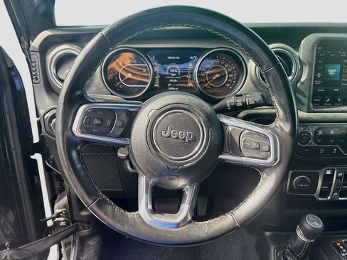 Certified 2022 Jeep Wrangler Unlimited Sahara w/ Cold Weather Group AWD/4WD image 12