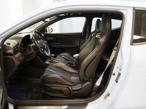 Used 2021 Hyundai Veloster N image 18