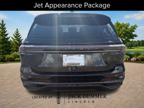Used 2024 Lincoln Nautilus Premier w/ Equipment Group 102A AWD/4WD image 6