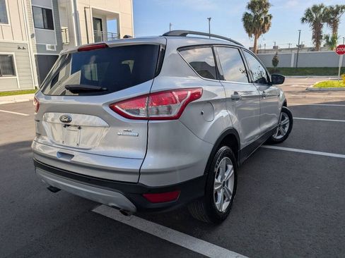 Used 2016 Ford Escape SE w/ Equipment Group 201A FWD image 7