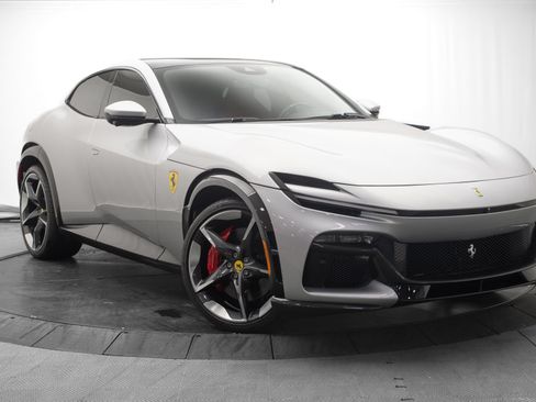 Used 2025 Ferrari Purosangue AWD/4WD image 1