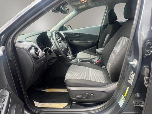 Used 2021 Hyundai Kona SEL Plus FWD image 28