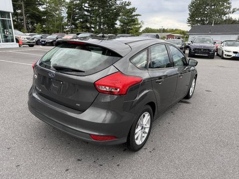 Used 2017 Ford Focus SE FWD image 8