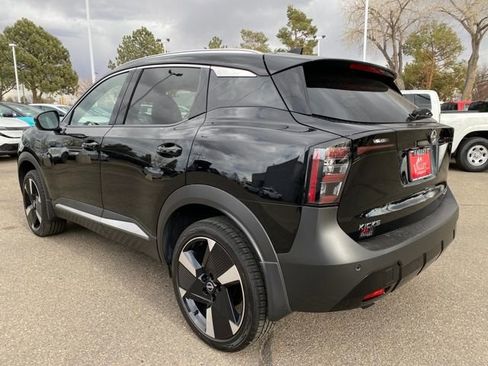 Certified 2025 Nissan Kicks SR image 4