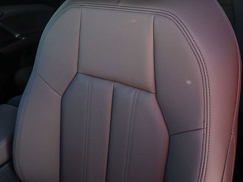 New 2025 Audi Q5 Premium image 35