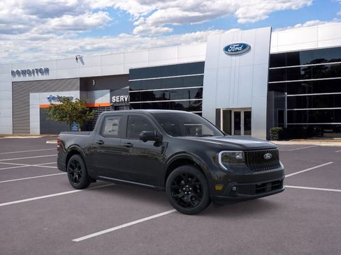 New 2025 Ford Maverick Lobo AWD/4WD image 7