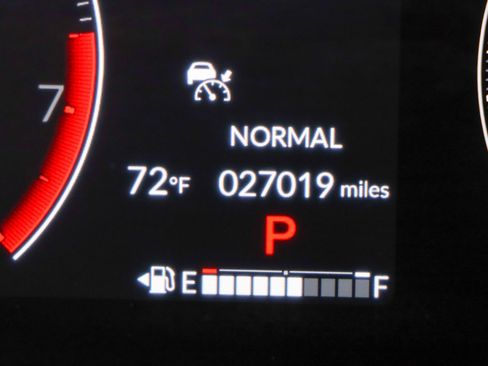 Used 2024 Honda Pilot EX-L image 16