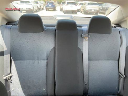 Used 2024 Nissan Versa SV w/ Trunk Package image 15