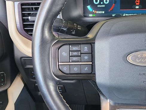 Used 2022 Ford Expedition Platinum AWD/4WD image 29