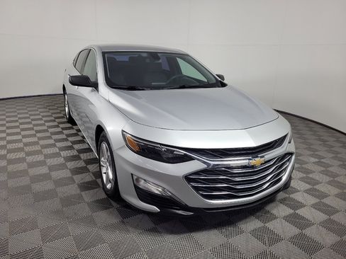 Used 2020 Chevrolet Malibu LS FWD image 13