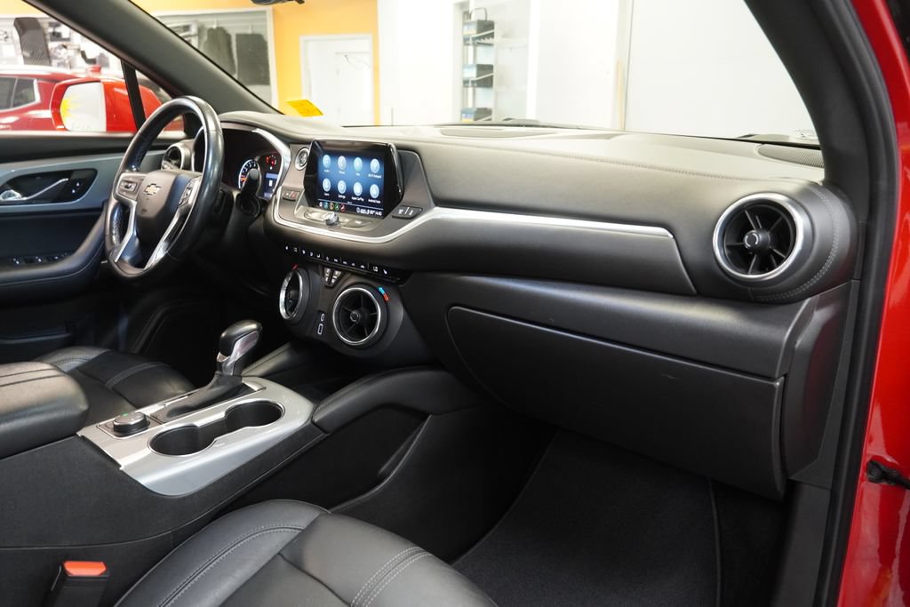 Used 2020 Chevrolet Blazer LT w/ Sound & Technology Package AWD/4WD image 38