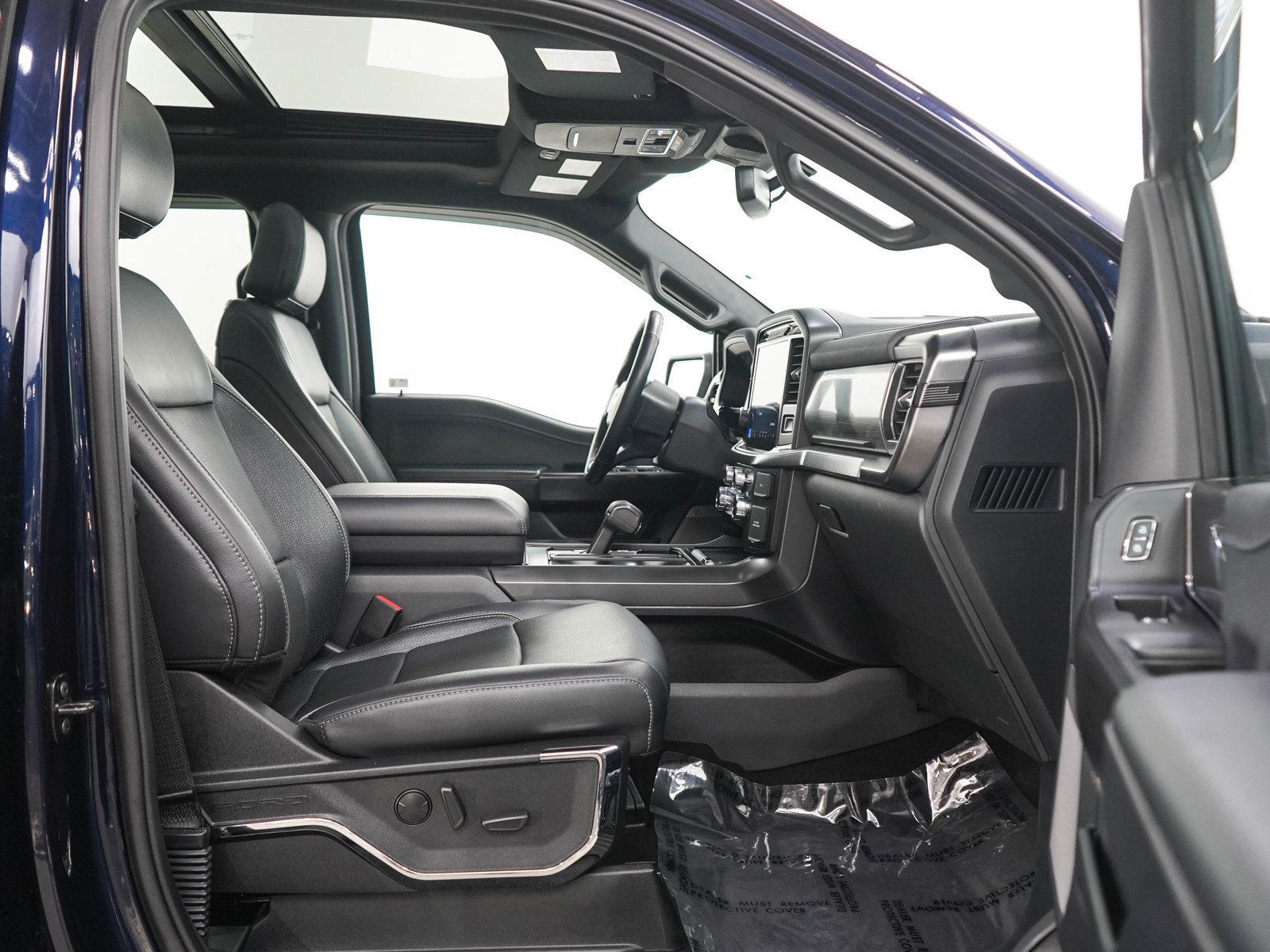Used 2024 Ford F150 Lariat w/ Bed Utility Package AWD/4WD image 11