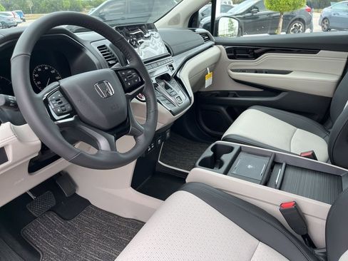 New 2026 Honda Odyssey Elite image 12