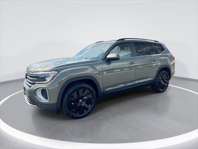New 2026 Volkswagen Atlas SE
