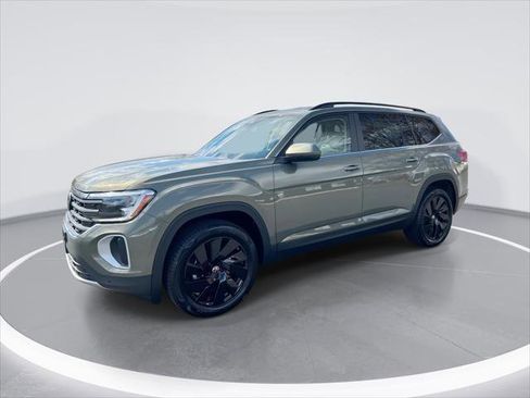 New 2026 Volkswagen Atlas SE AWD/4WD image 1