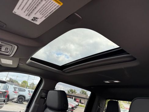 New 2026 GMC Sierra 1500 Denali w/ Technology Package image 18