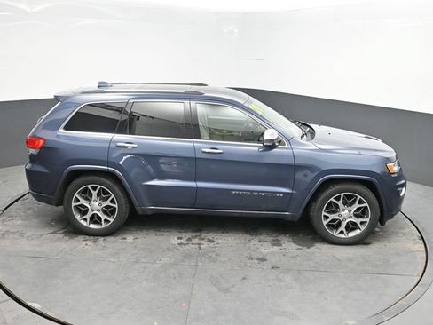 Used 2020 Jeep Grand Cherokee Overland AWD/4WD image 36