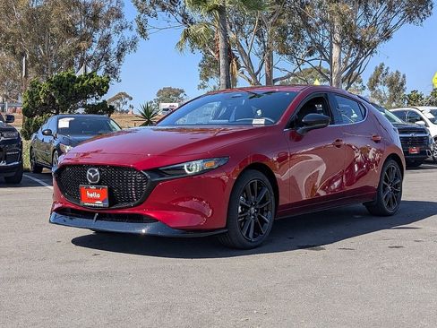 New 2026 MAZDA MAZDA3 Hatchback w/Premium Plus Pkg AWD/4WD image 6