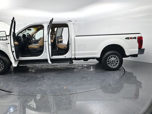 Used 2022 Ford F250 Lariat w/ Chrome Package image 69