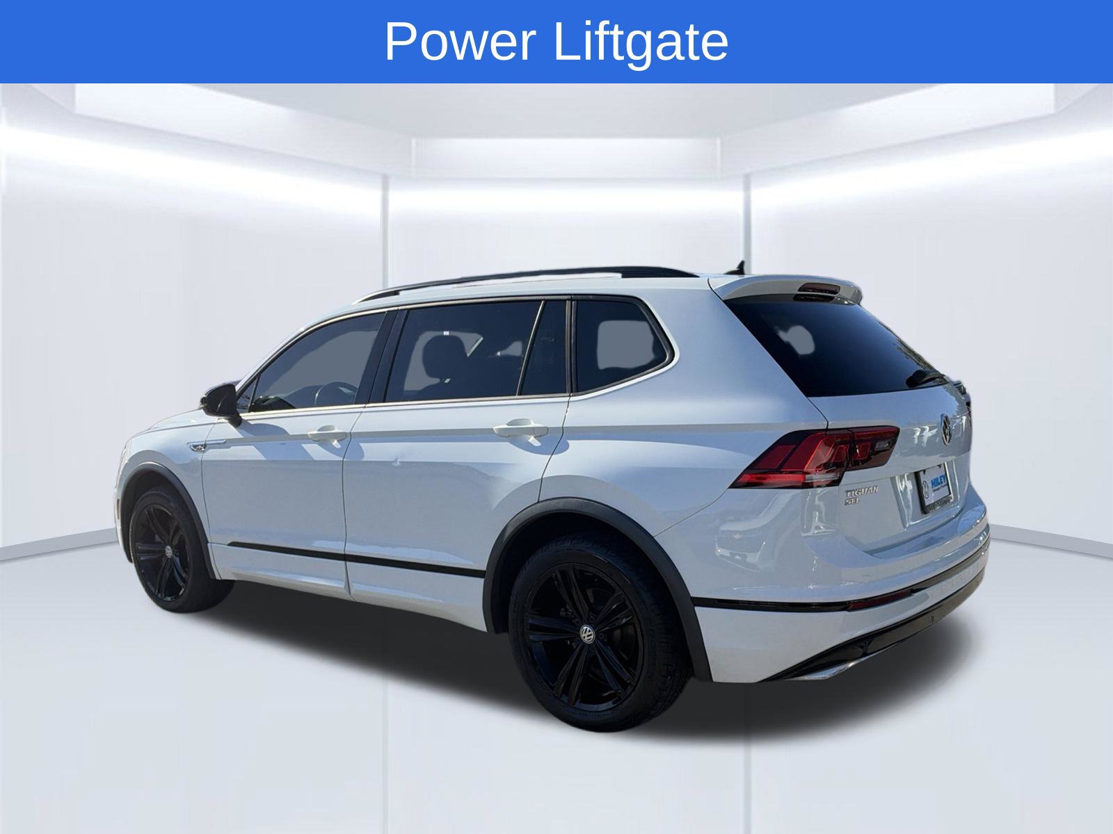 Used 2019 Volkswagen Tiguan SEL Premium R-Line FWD image 9