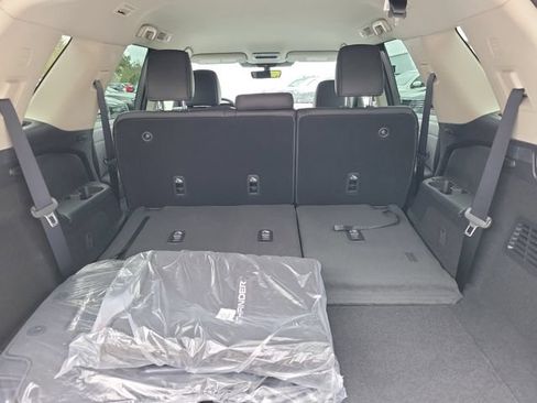 New 2026 Nissan Pathfinder SL FWD image 27