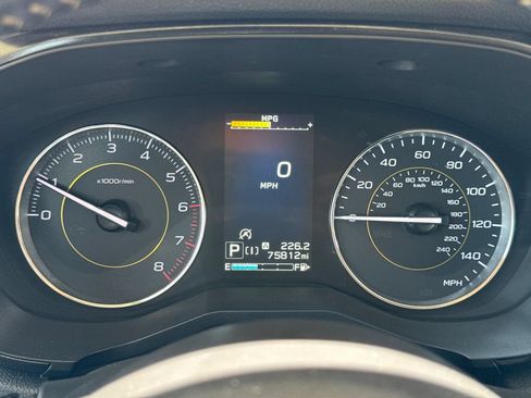 Used 2022 Subaru Crosstrek 2.5i Sport AWD/4WD image 32