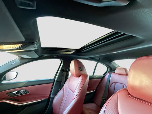 Certified 2023 BMW 330i Sedan w/ M Sport Package image 21