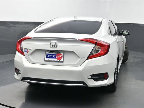 Used 2019 Honda Civic EX-L image 39