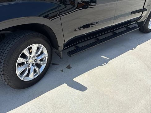 Used 2024 Chevrolet Silverado 1500 Custom RWD image 9