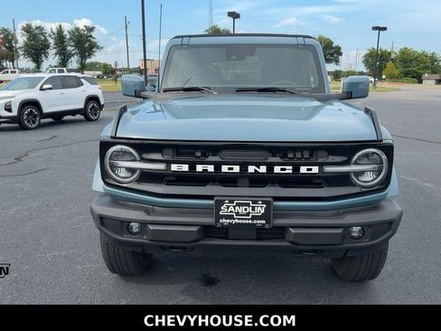 Used 2022 Ford Bronco Outer Banks AWD/4WD image 3