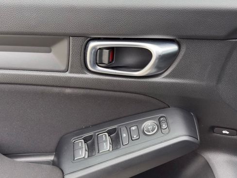 Used 2024 Honda Civic Sport image 29
