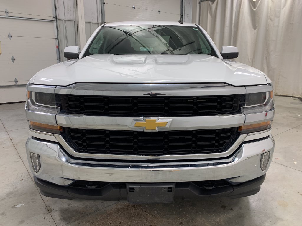 Used 2019 Chevrolet Silverado 1500 LT w/ All Star Edition AWD/4WD image 14