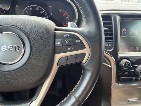 Used 2014 Jeep Grand Cherokee Overland AWD/4WD image 47