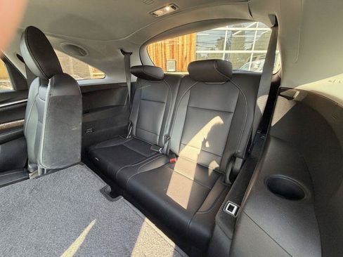 Used 2019 Acura MDX SH-AWD w/ Technology Package image 16