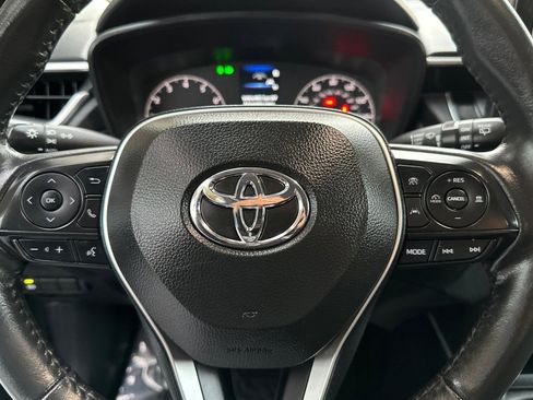 Used 2024 Toyota Corolla Cross LE image 22