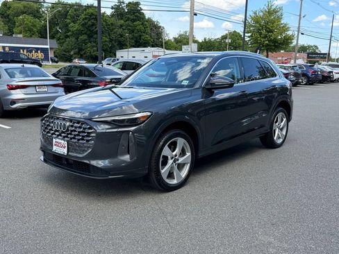 Used 2025 Audi Q5 Premium w/ Premium Plus AWD/4WD image 1